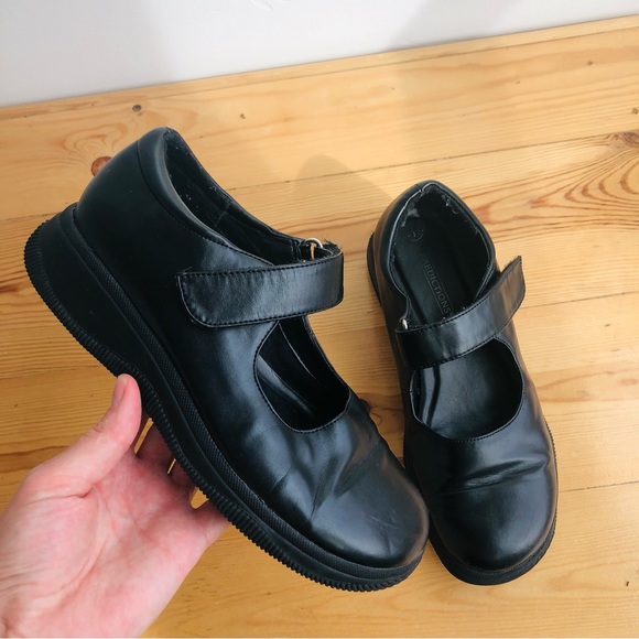 Predictions Shoes - Y2K vintage black Mary Jane shoes Sz 6.5